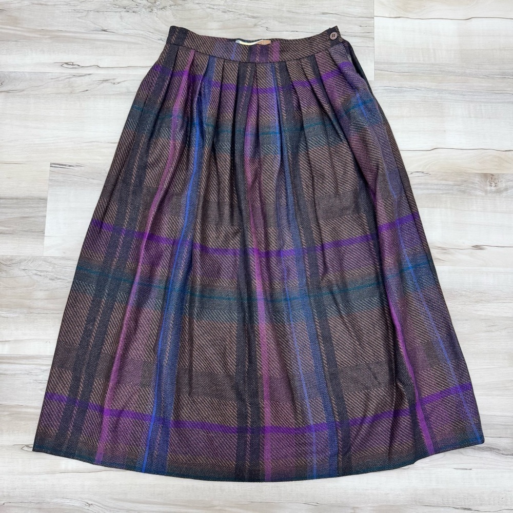 Vintage Diane Von Furstenberg pleated wool blend skirt made in Portugal Sz 10